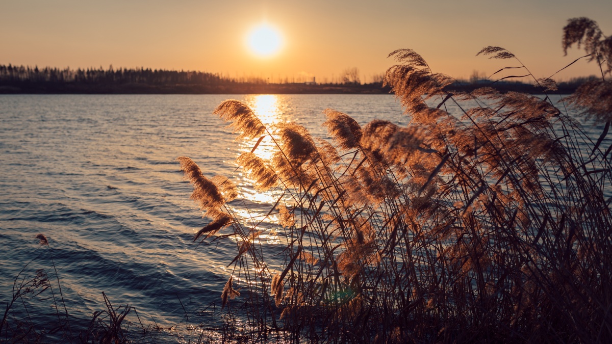 落霞与孤鹜齐飞 秋水共长天一色 - 知否映画 - 图虫