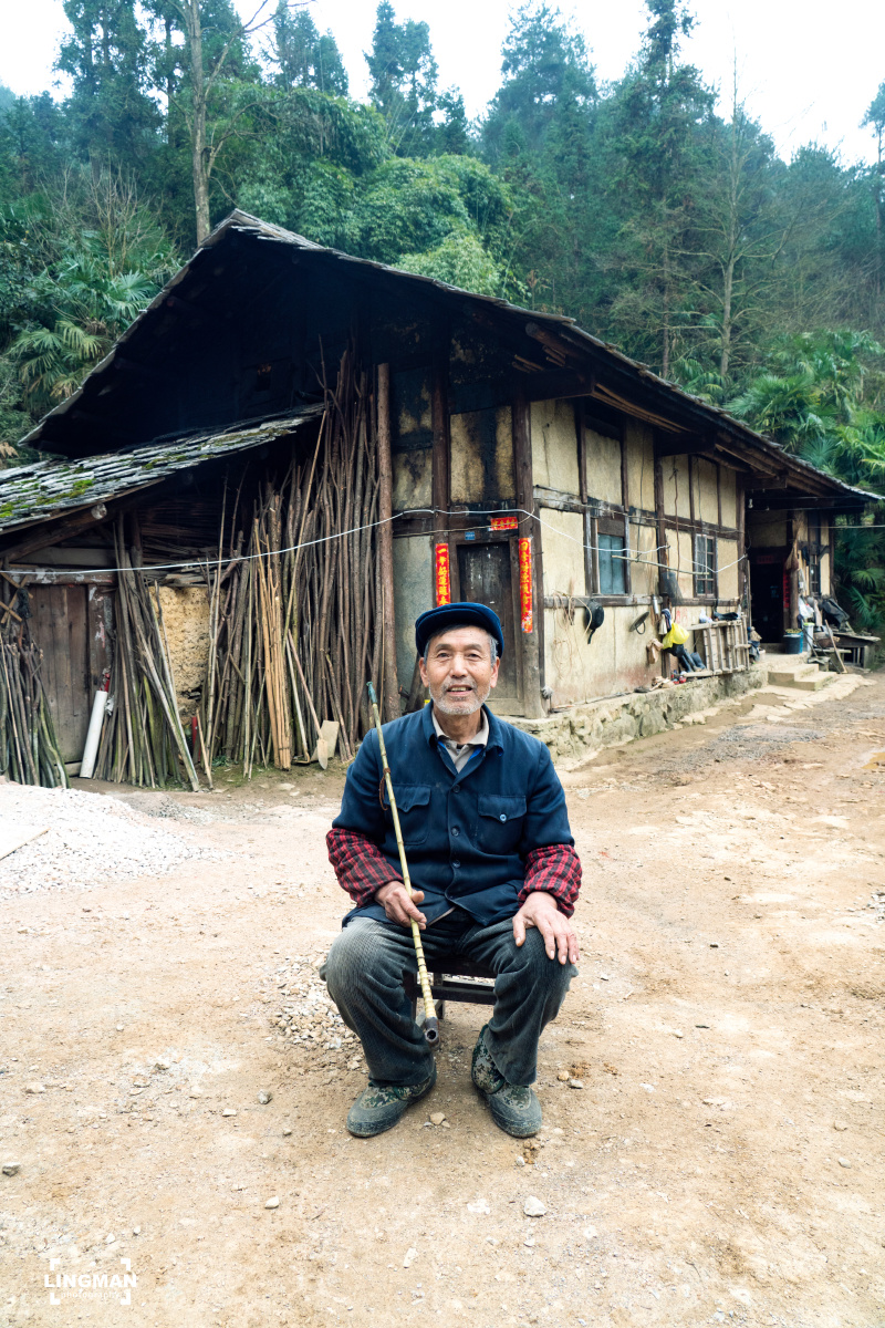 贵州省谷脚村姨爹姨妈家过大年两个八十岁的老人相守相顾一辈子子孙都