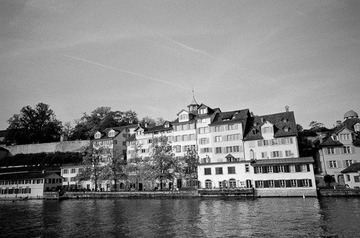 R319-02-20111023.jpg