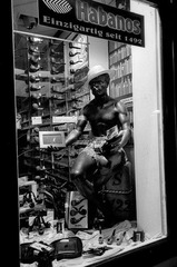 R323-23-20111009.jpg