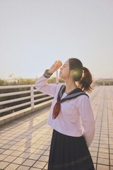 001