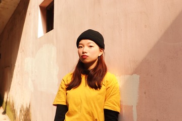 001