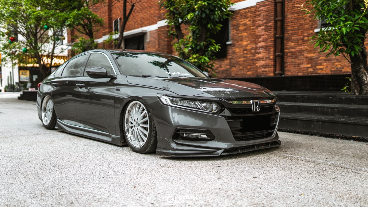 最新拍摄作品姿态本田十代雅阁magicair气动避震yofercv650包围坂东