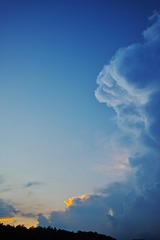 1073553