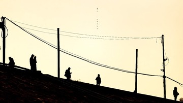 37D73254-5ECA-449C-A180-47FAC34F61ED/L0/001
