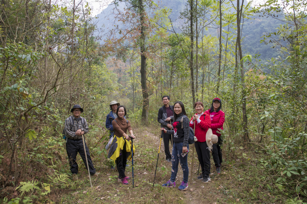 米洞徒步一日游