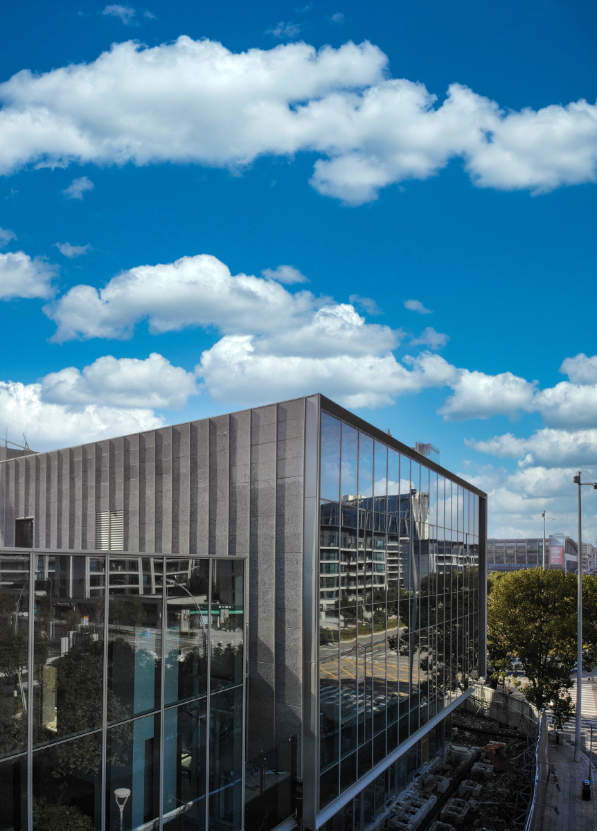 浙江省宁波市兴达幕墙公司地标建筑