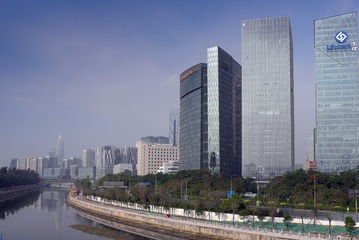 L1220467