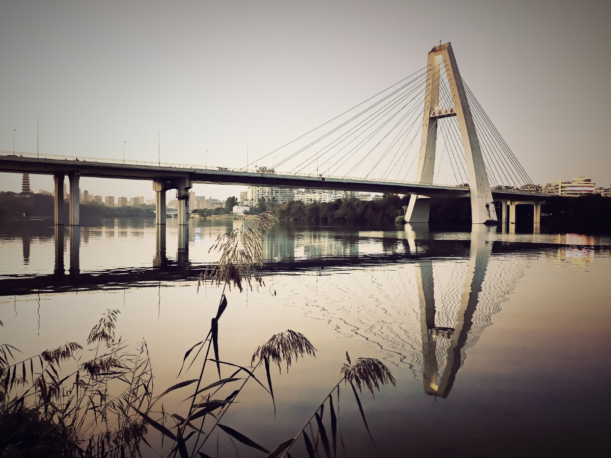 桥.此岸,彼岸…… - lgylgy - 图虫