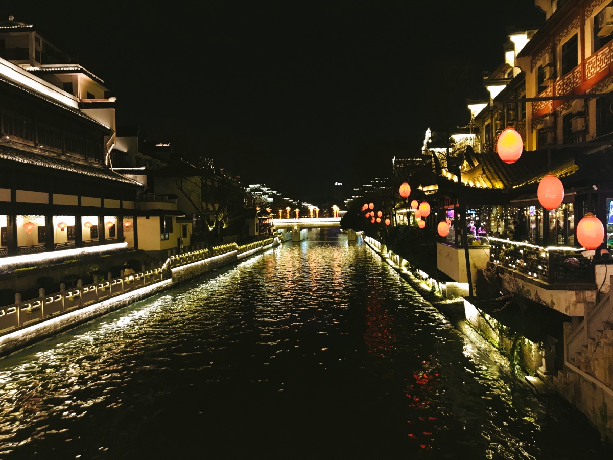 我我我我丶只是女生