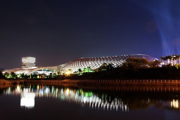 美丽的深圳湾体育馆夜景