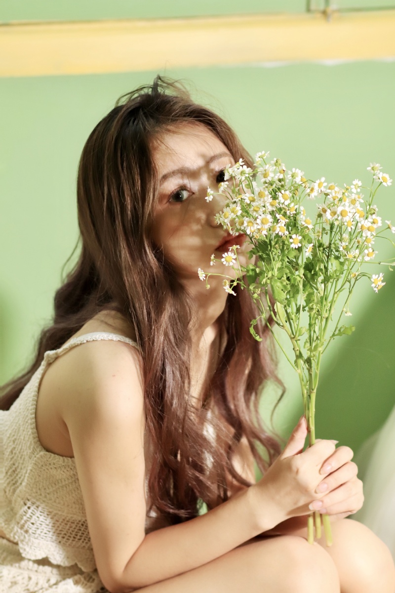 茶艺照绿茶拍照精髓歪头闭眼伸jio吃水果你学废了吗