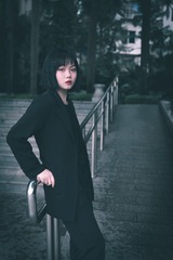 001