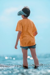 001
