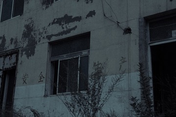 187372
