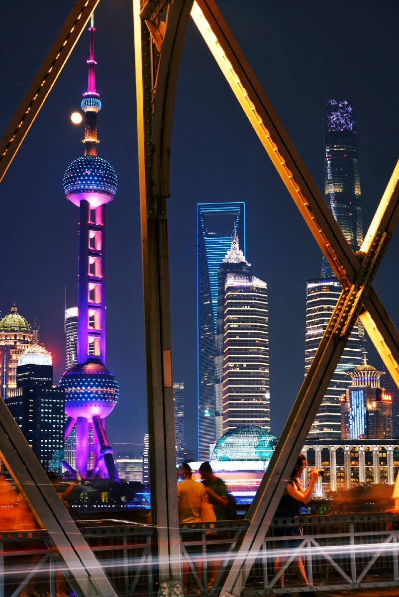 夜摄魔都陆家嘴