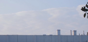 472049