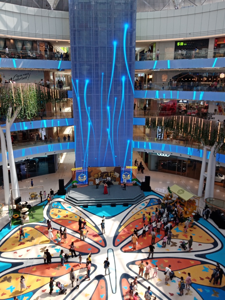 广州悦汇城中心广场