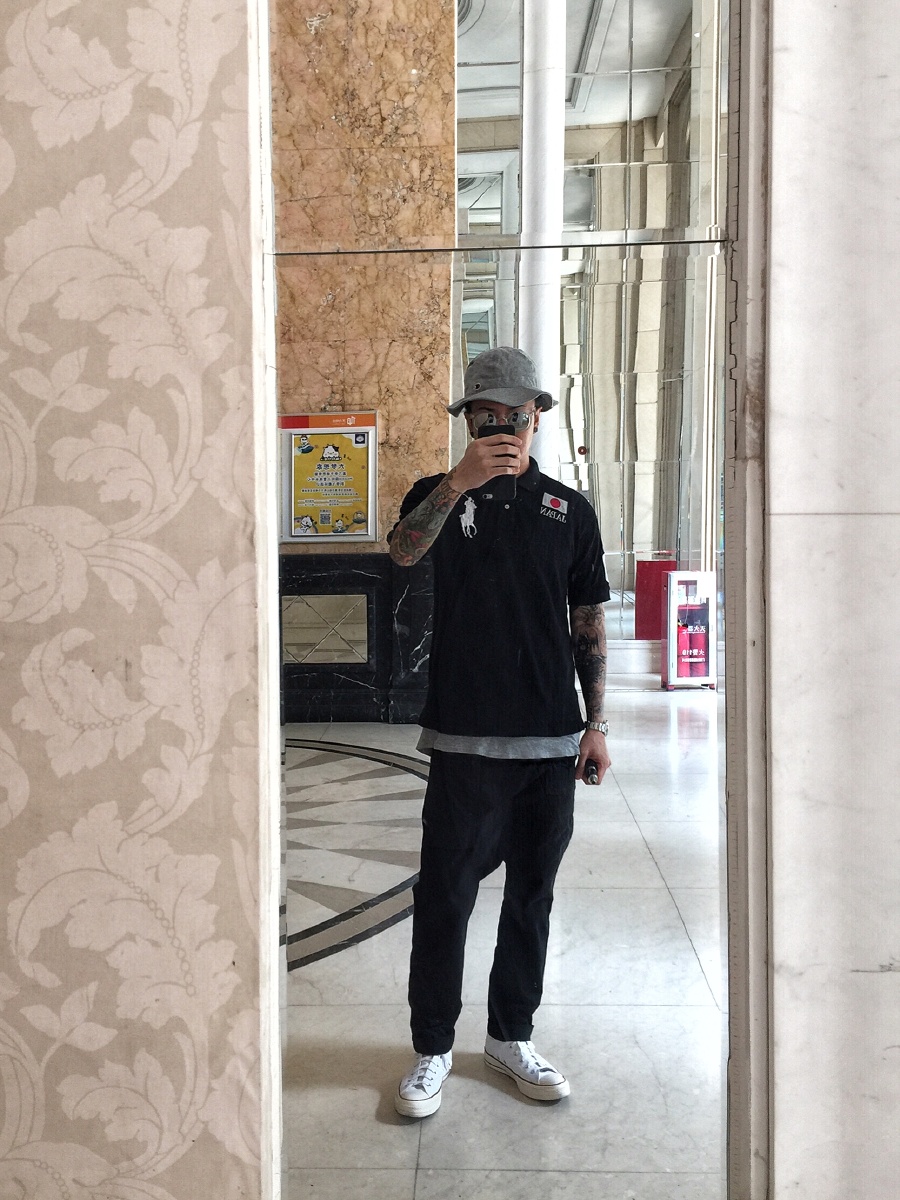 对著镜子就想自拍系列 - krischung - 图虫