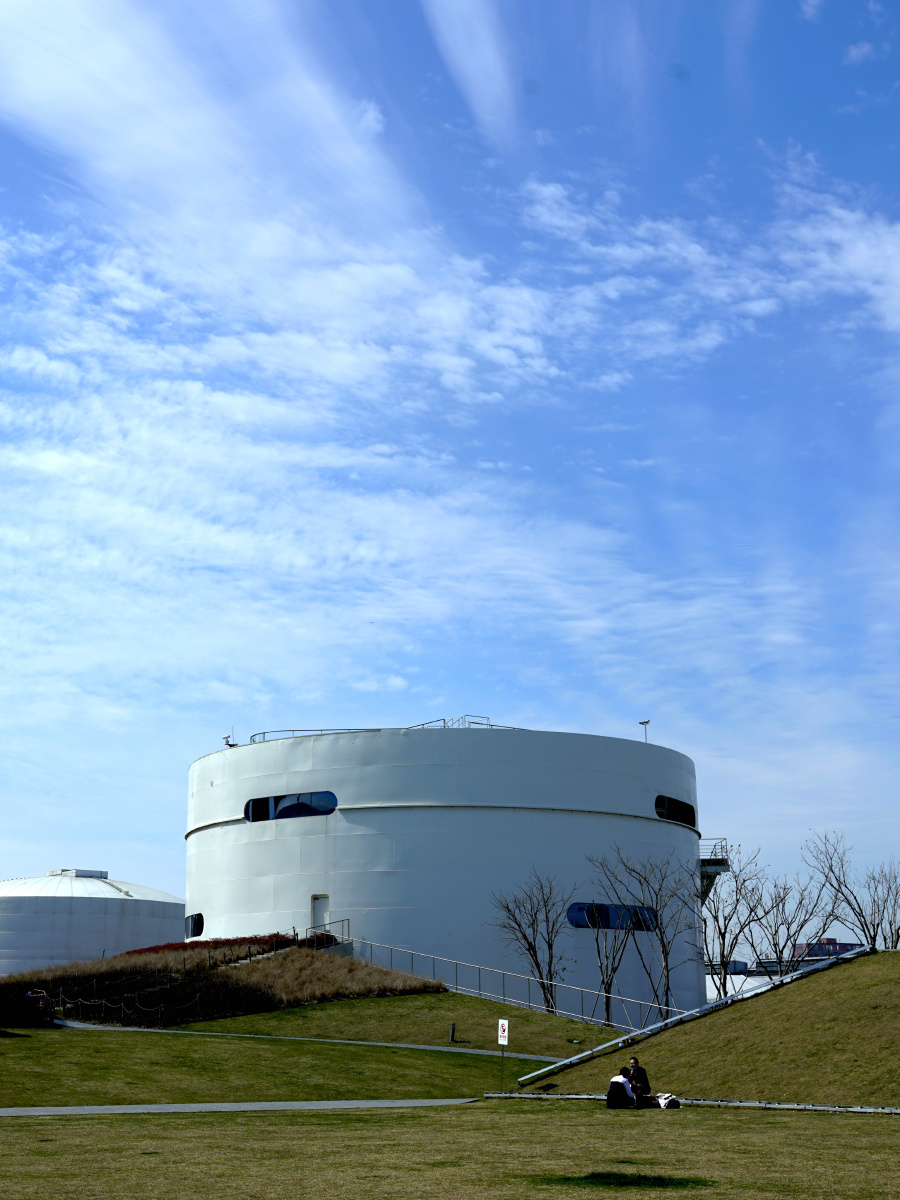 滨江油罐艺术公园