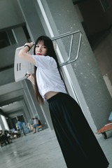 001