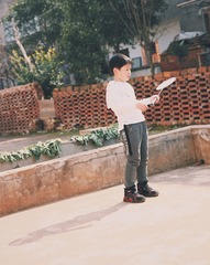 001