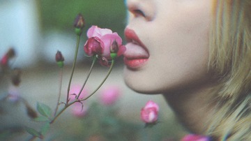 001