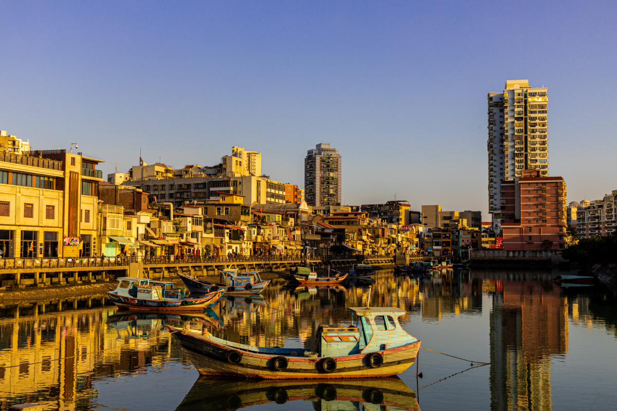 厦门旅游必去景点沙坡尾仔细想想在落日余晖下和自己的好友家人爱人