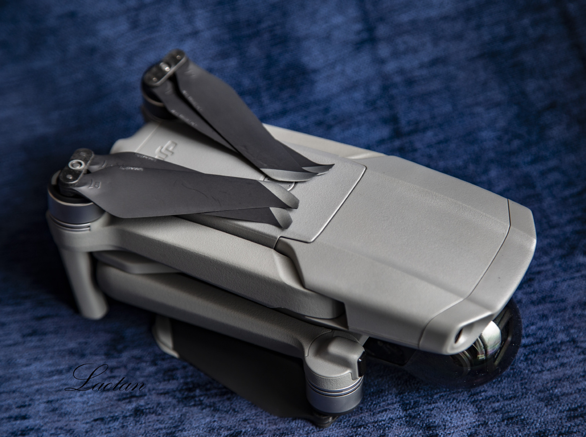 大疆air2无人机入手快一个月了居然还是飞不起来理由就三个失去了自由