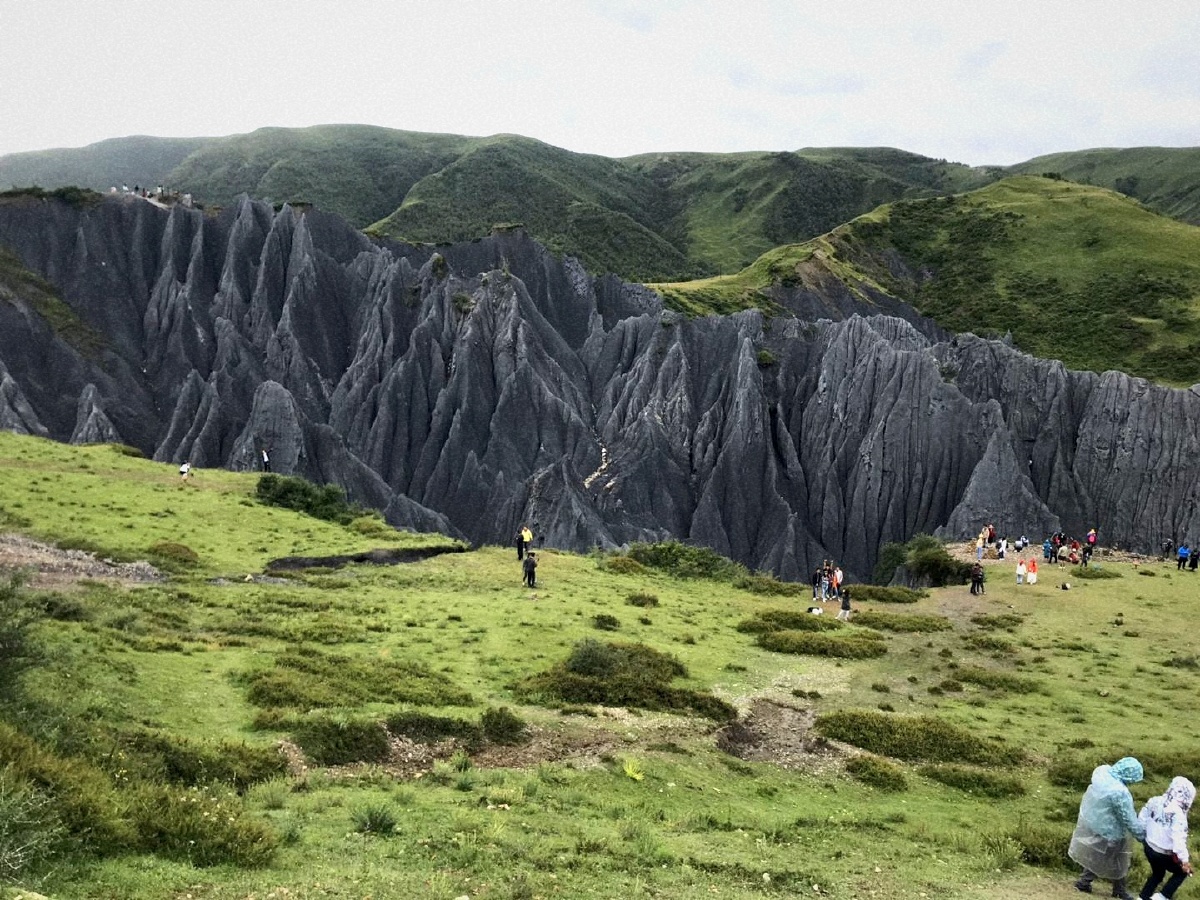 四川康定新都桥墨石公园