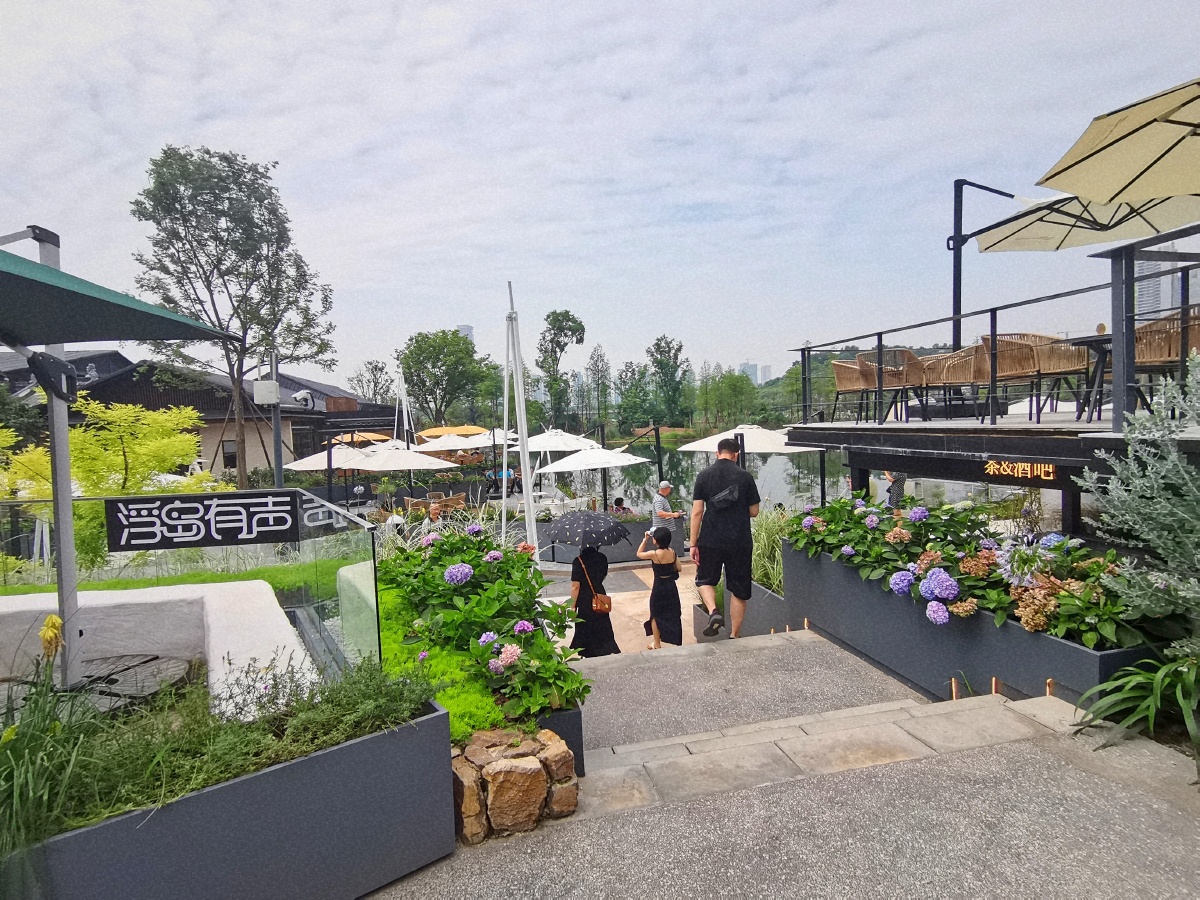 成都双流麓湖天府美食岛