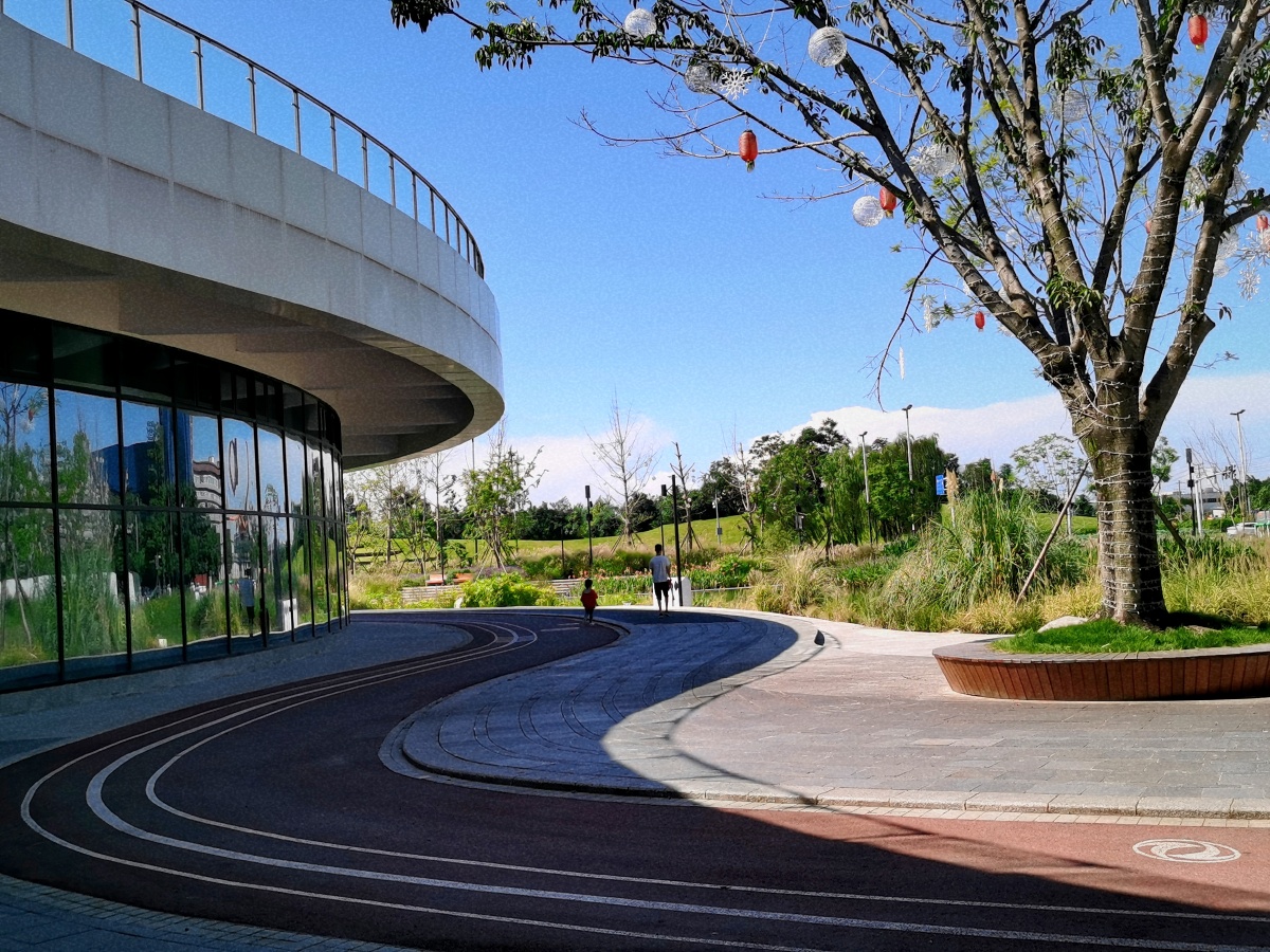 成都龙泉驿东风渠绿道公园