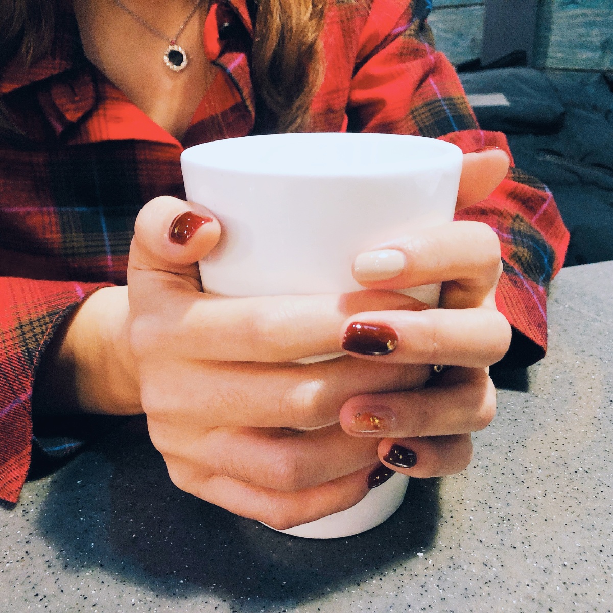 好看的手指可以提升气质