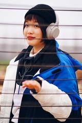 001