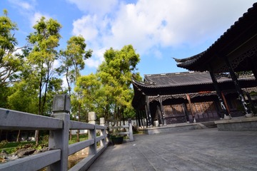 7962A793-36A4-40DD-BC76-9504F1AA3D4D