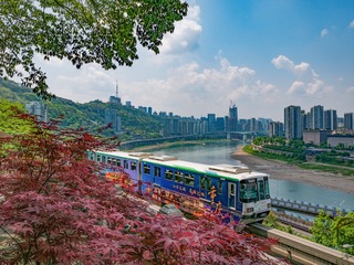 708593