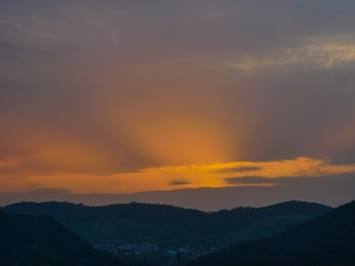 649286