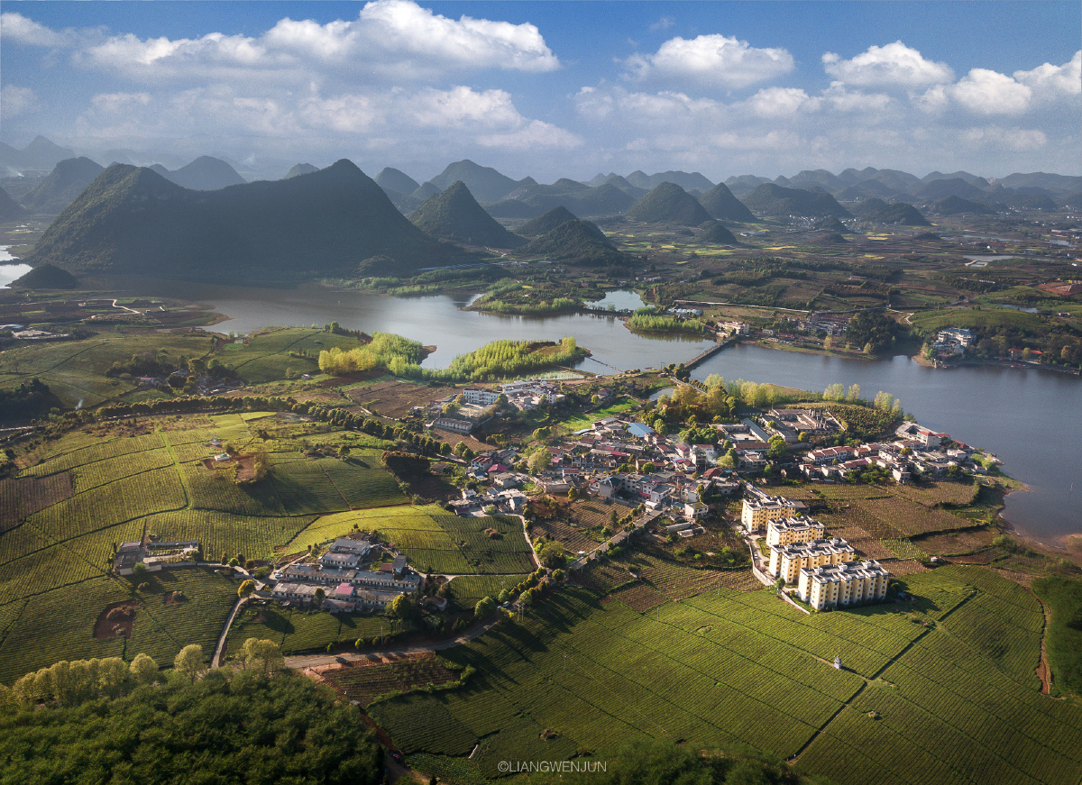 贵州安顺红枫湖