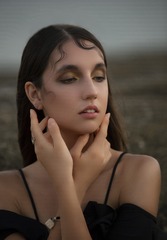001