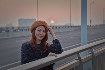 001