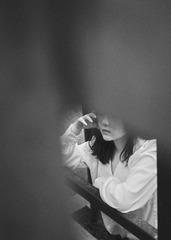 2405830
