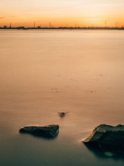 1000043096