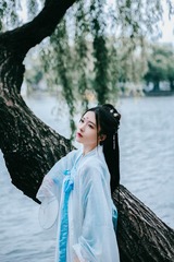 001