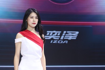 1589824