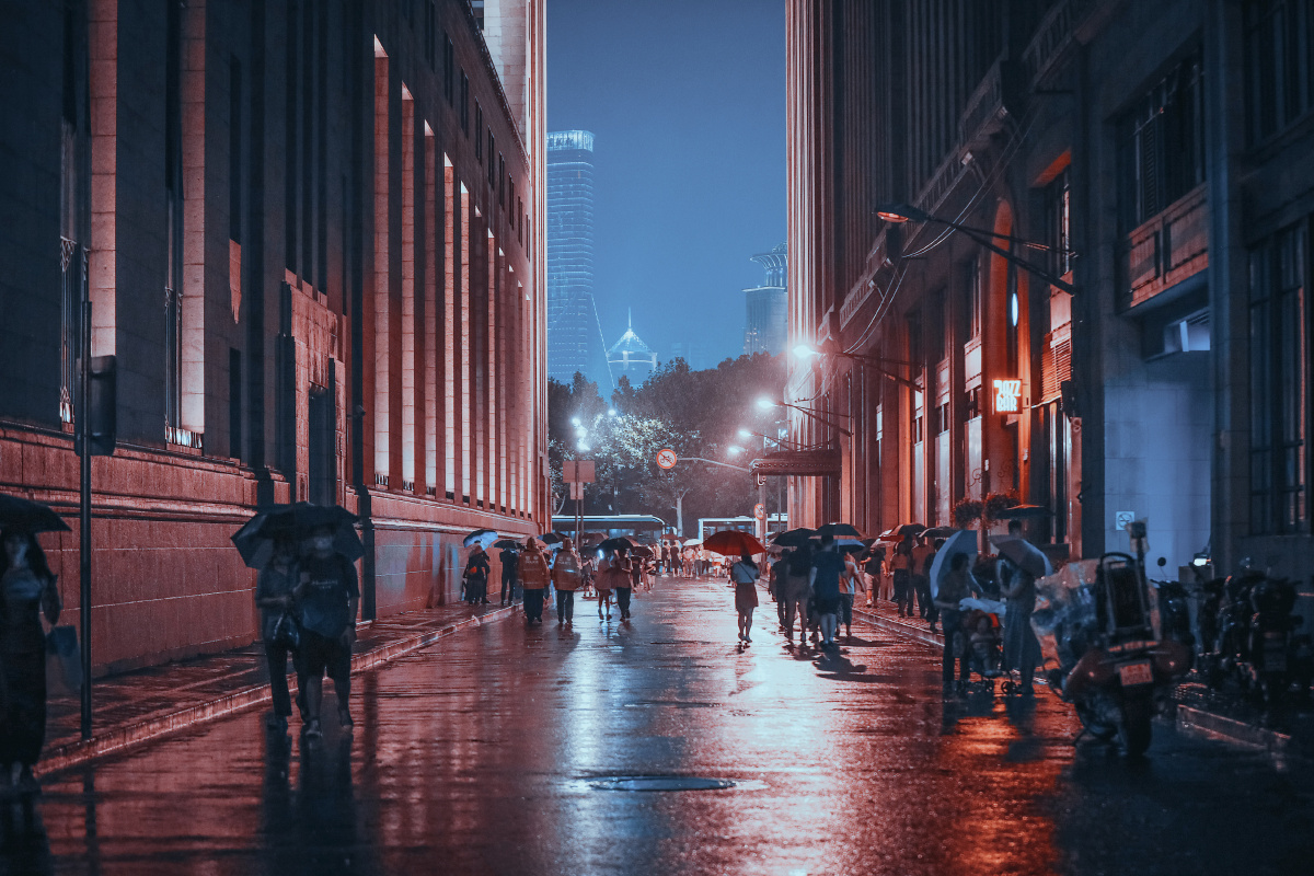 上海雨夜