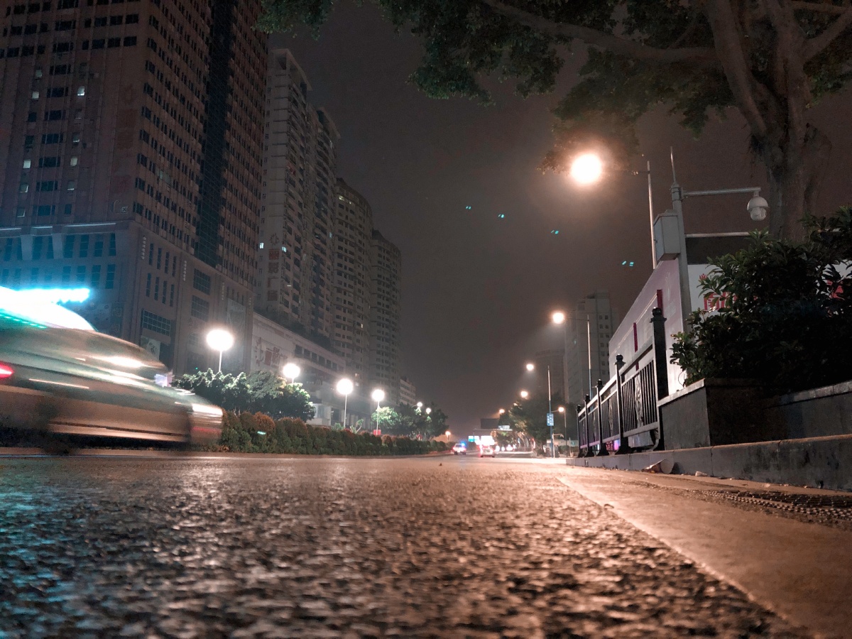 都市·夜 凌晨两点的广州