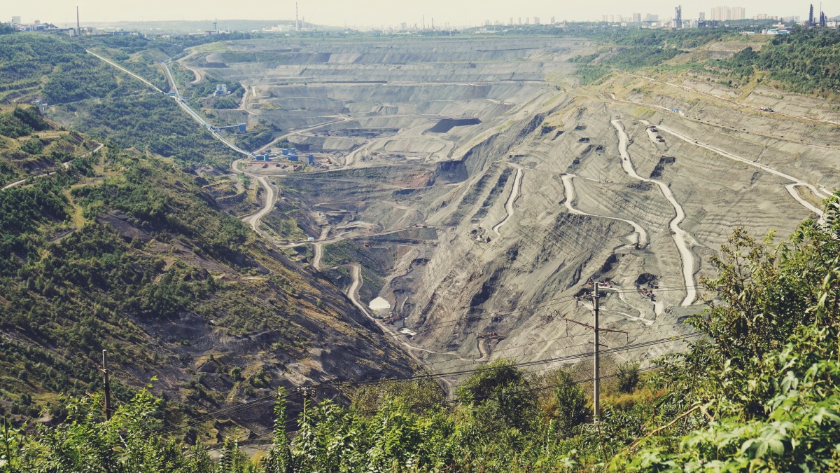 抚顺露天矿公园