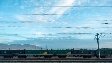 41698