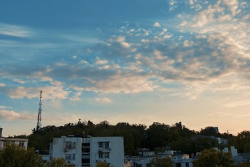 1FE37693-3CF3-429C-BB1B-78752CC5460D/L0/001