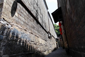B68826F8-070F-4300-93B5-CC2DC05CDB6F/L0/001
